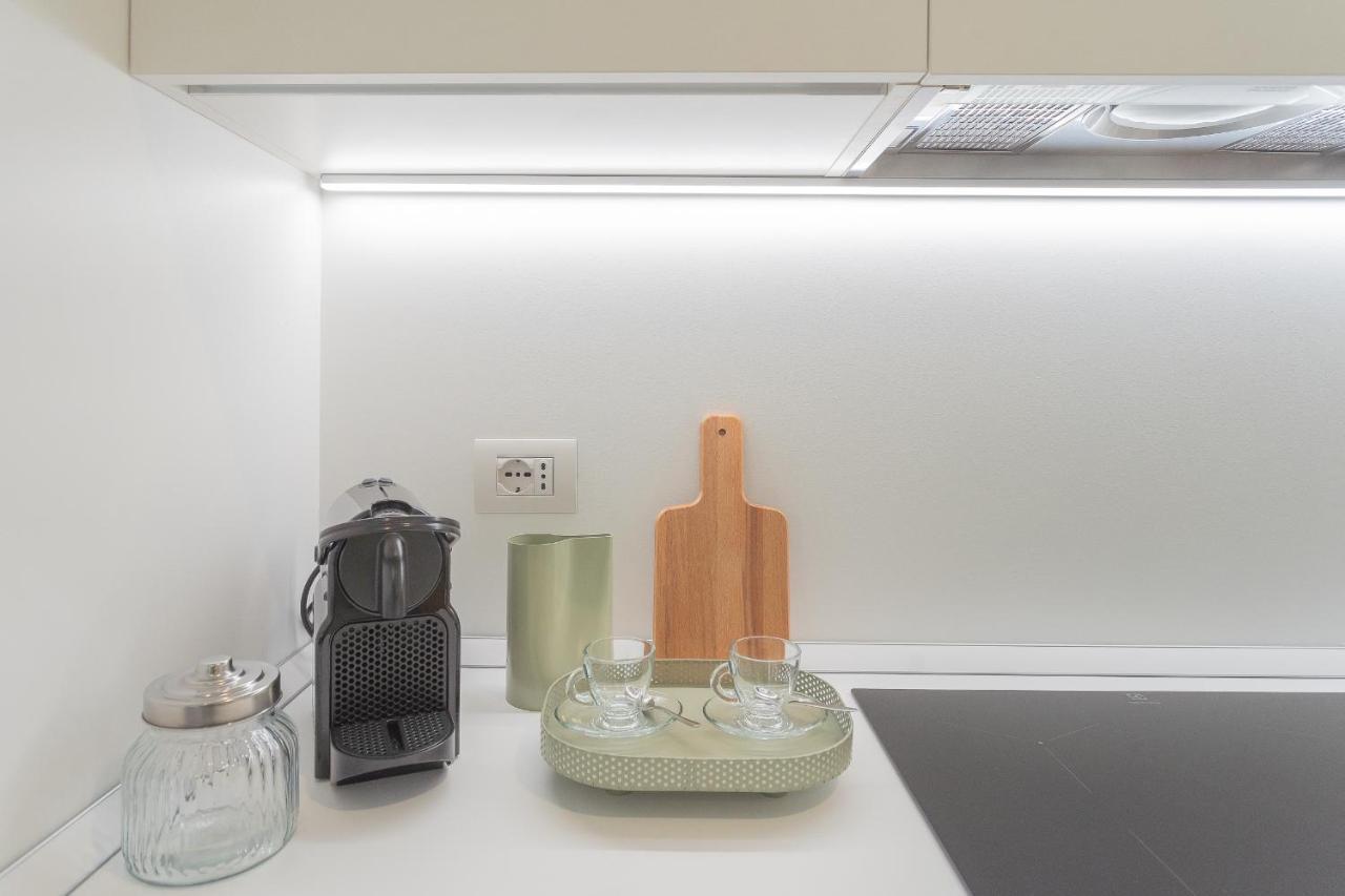 Ginepro & Salvia Apartments In Como By Rent All コモ エクステリア 写真
