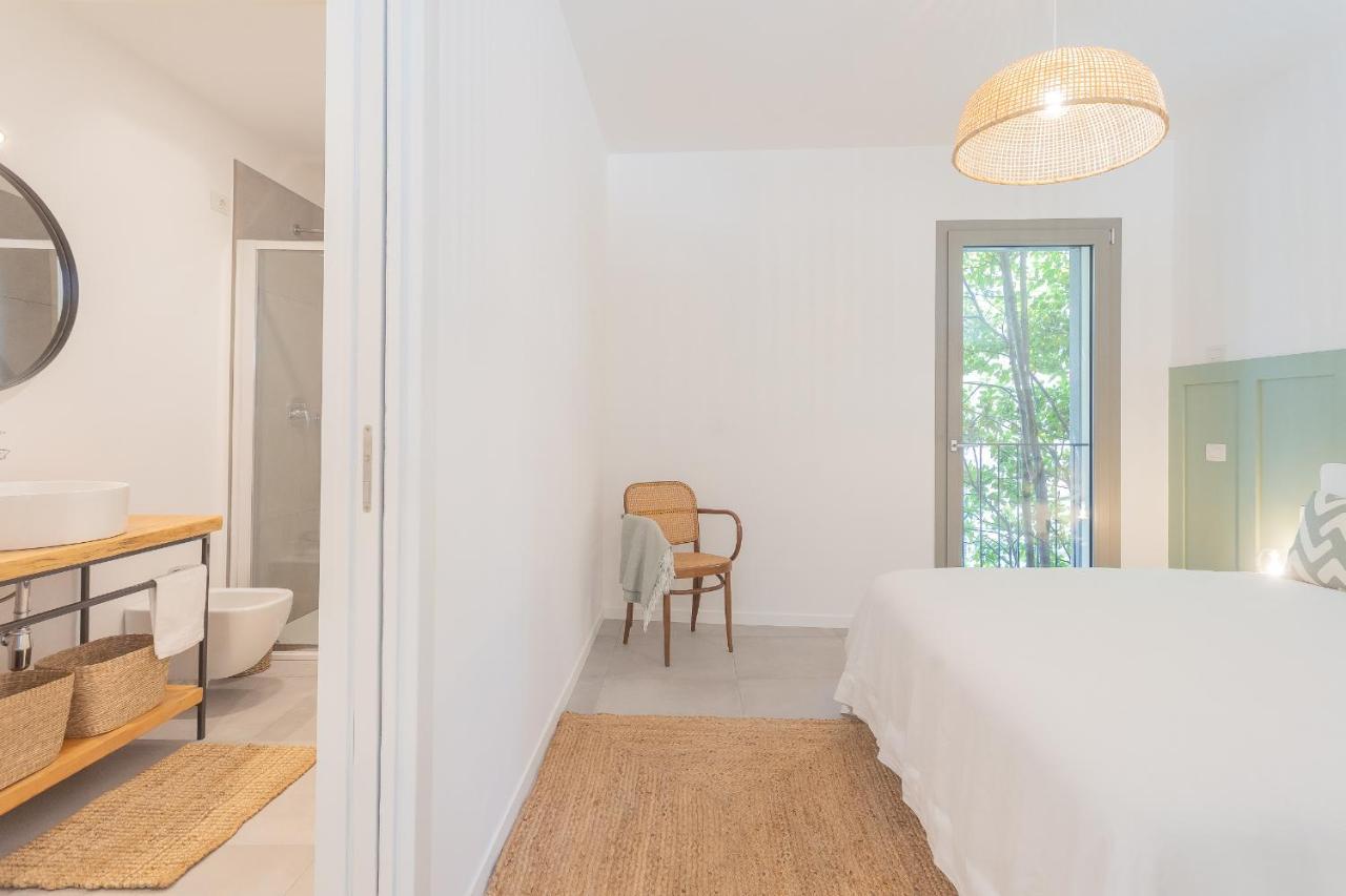 Ginepro & Salvia Apartments In Como By Rent All コモ エクステリア 写真