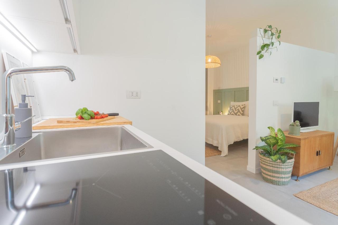 Ginepro & Salvia Apartments In Como By Rent All コモ エクステリア 写真