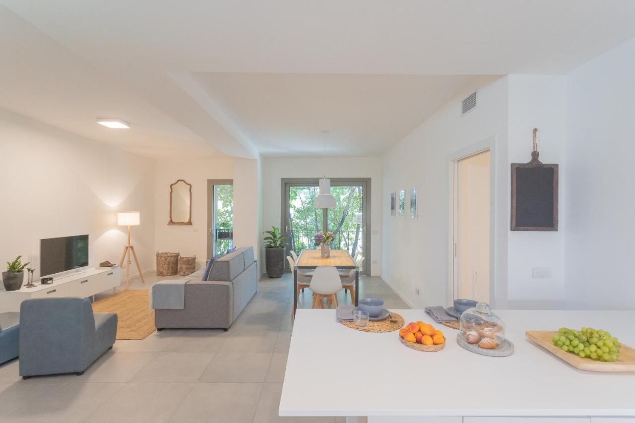 Ginepro & Salvia Apartments In Como By Rent All コモ エクステリア 写真