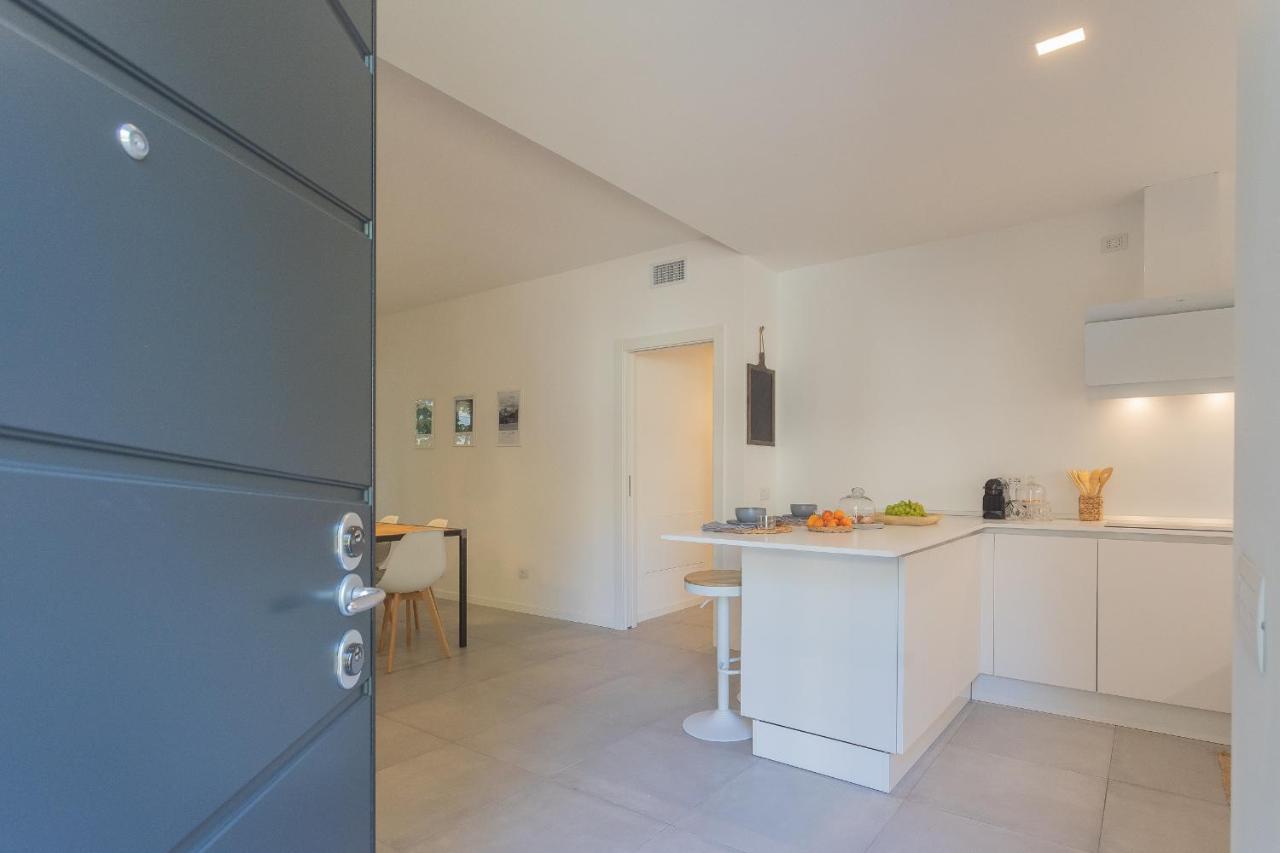 Ginepro & Salvia Apartments In Como By Rent All コモ エクステリア 写真