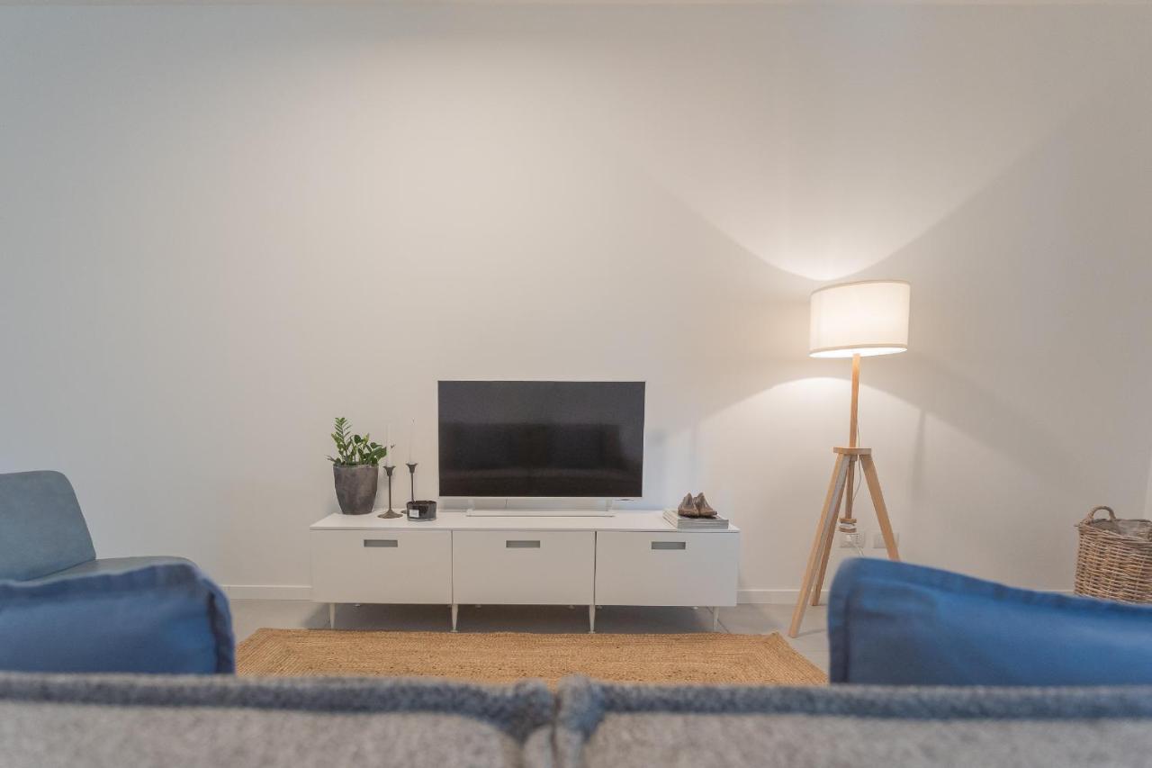 Ginepro & Salvia Apartments In Como By Rent All コモ エクステリア 写真